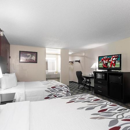 Red Roof Inn Мъри Екстериор снимка
