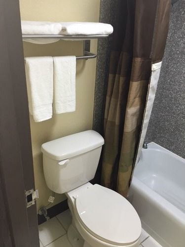 Red Roof Inn Мъри Екстериор снимка
